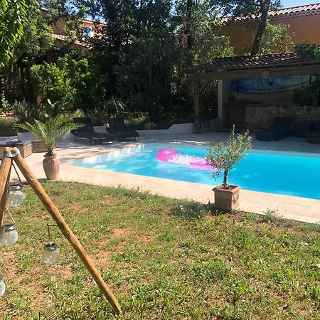 Dependance Individuelle Apartment น็องส์-เลส์-แป็งส์ ภายนอก รูปภาพ